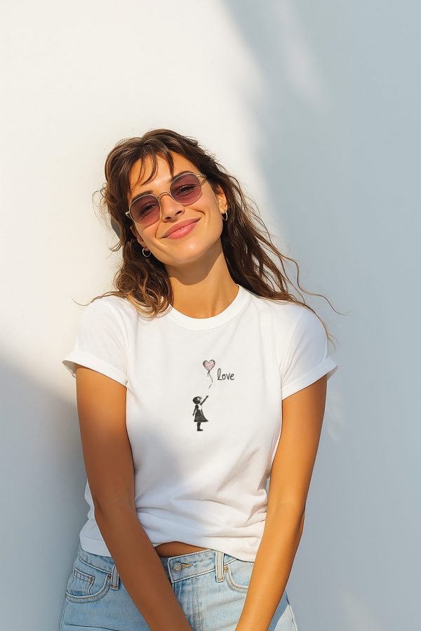 Damen T-Shirt Mädchen mit Herzballon