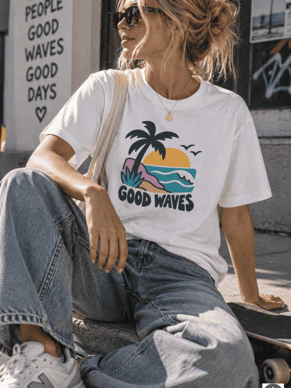 Damen T-Shirt Good Waves „Good Waves“
