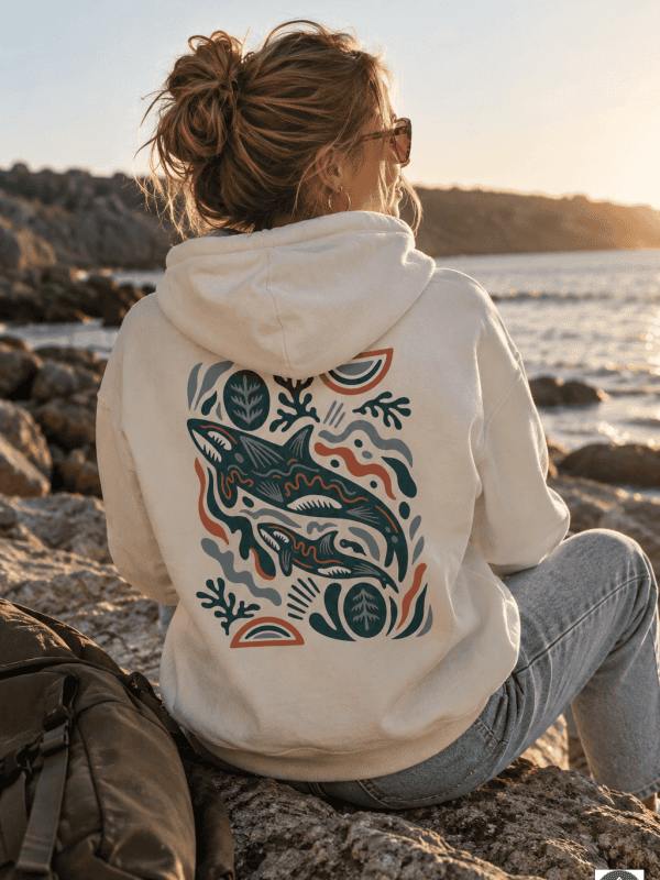 Sonnenuntergang am Felsufer „Orca Ocean Art“